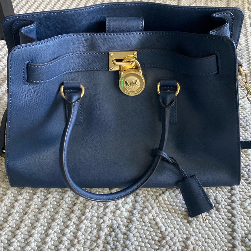 MK Michael Kors